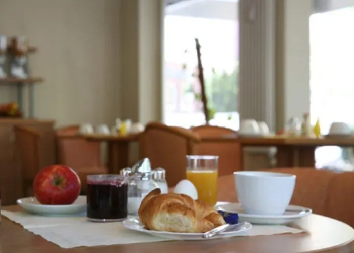 Otel Alleenhof Frankfurt am Main